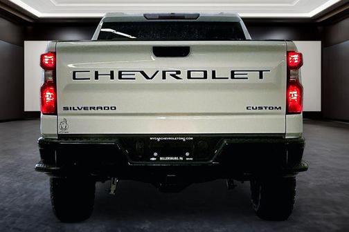 Summit White 2026 Chevrolet Silverado 1500 Custom Trail Boss