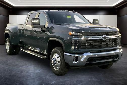 Cypress Gray 2026 Chevrolet Silverado 3500 LT