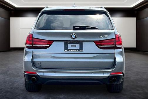 Space Gray Metallic 2015 BMW X5 xDrive35i