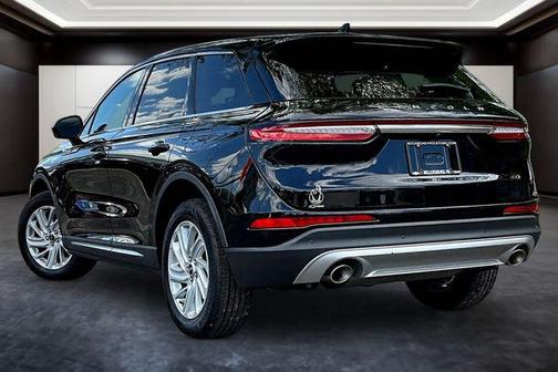 Infinite Black Metallic Clearcoat 2024 Lincoln Corsair Premiere