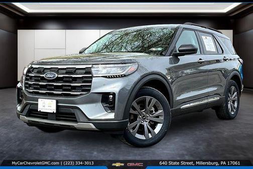 Carbonized Gray Metallic 2025 Ford Explorer Active