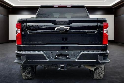 2025 Chevrolet Silverado 2500 Custom