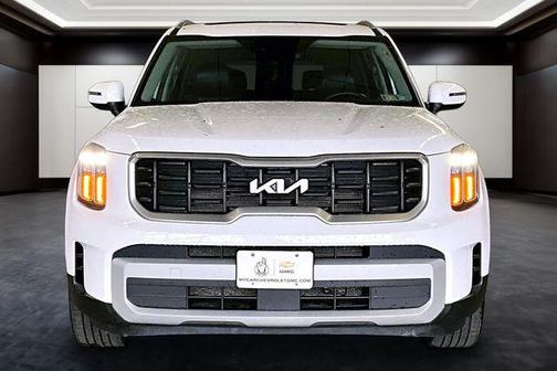 Glacial White Pearl 2025 Kia Telluride S
