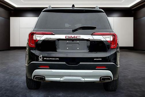 2023 GMC Acadia AWD SLT