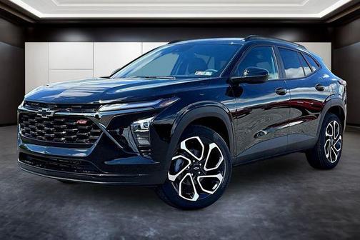 Mosaic Black Metallic 2026 Chevrolet Trax FWD 2RS