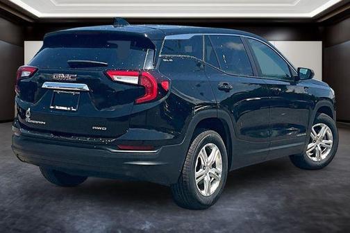 Ebony Twilight Metallic 2024 GMC Terrain SLE