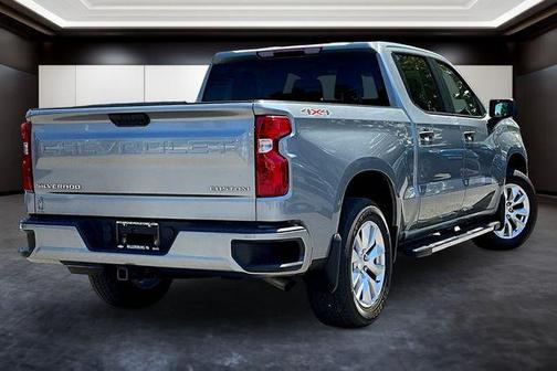 Sterling Gray Metallic 2024 Chevrolet Silverado 1500 Custom