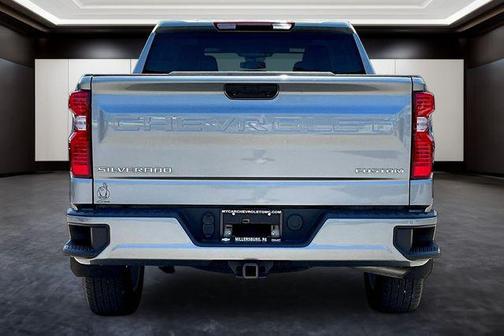 Sterling Gray Metallic 2024 Chevrolet Silverado 1500 Custom