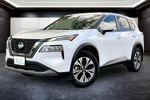Pearl White Tricoat 2023 Nissan Rogue SV