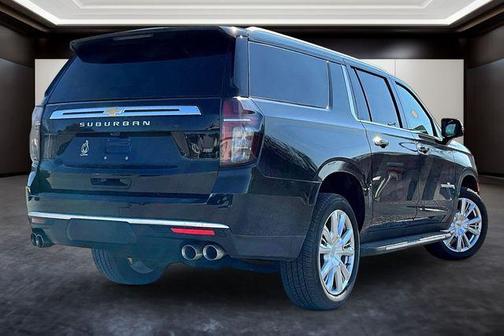 2024 Chevrolet Suburban 4WD High Country