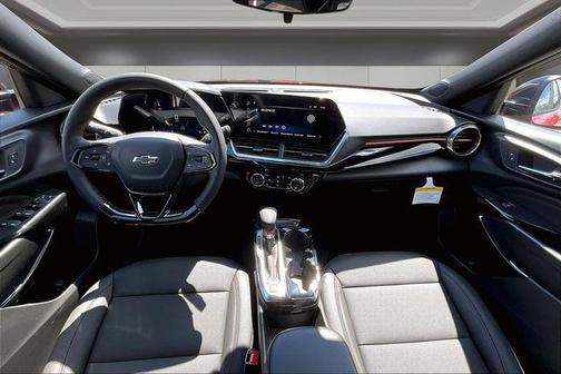 H6j 2026 Chevrolet Trax FWD 2RS