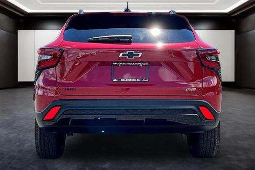 H6j 2026 Chevrolet Trax FWD 2RS