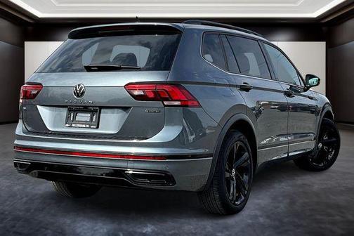 2023 Volkswagen Tiguan 2.0T SE R-Line Black 4MOTION