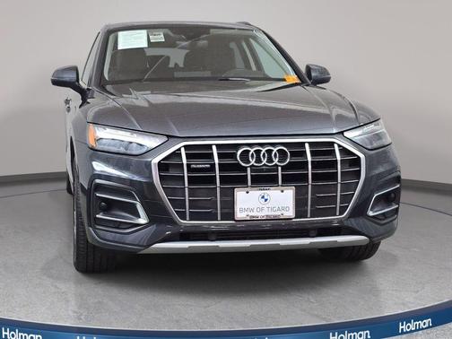 Manhattan Gray Metallic 2021 Audi Q5 45 Prestige