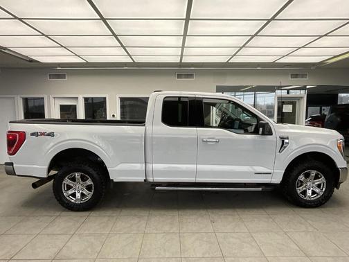Oxford White 2021 Ford F-150 XLT