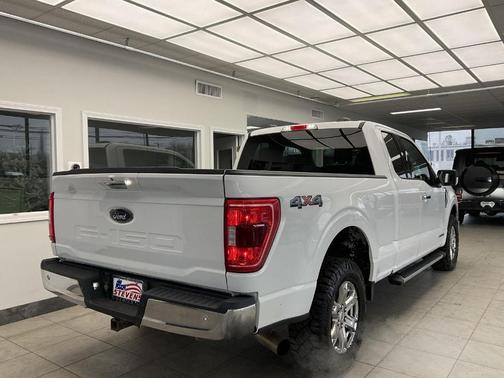 Oxford White 2021 Ford F-150 XLT