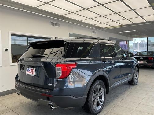 Stone Blue Metallic 2024 Ford Explorer XLT