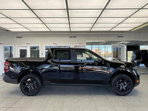 Shadow Black 2026 Ford Maverick XLT