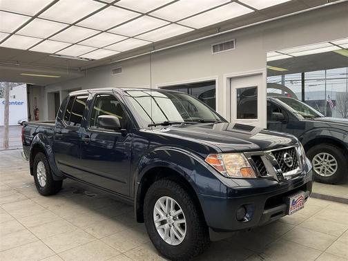 Gun Metallic 2019 Nissan Frontier SV
