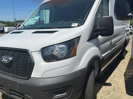 Oxford White 2026 Ford Transit-350 Base