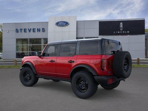 Ruby Red Metallic Tinted Clearcoat 2026 Ford Bronco Badlands