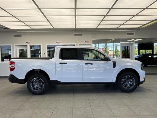 Oxford White 2026 Ford Maverick XLT