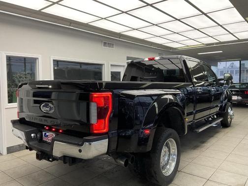 Shadow Black 2017 Ford F-450 Lariat