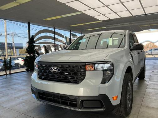 Space Gray 2026 Ford Maverick XLT