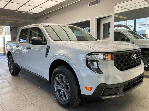 Space Gray 2026 Ford Maverick XLT