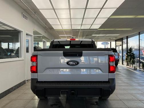 Space Gray 2026 Ford Maverick XLT