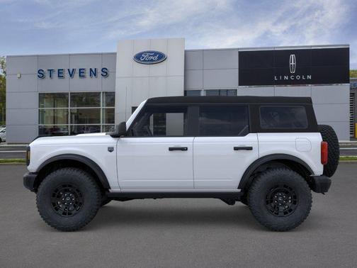 Oxford White 2026 Ford Bronco Big Bend