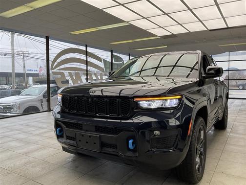 Midnight Sky 2024 Jeep Grand Cherokee 4xe Base