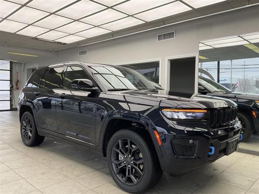 Midnight Sky 2024 Jeep Grand Cherokee 4xe Base