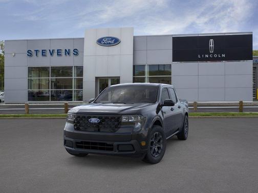 Shadow Black 2026 Ford Maverick XLT