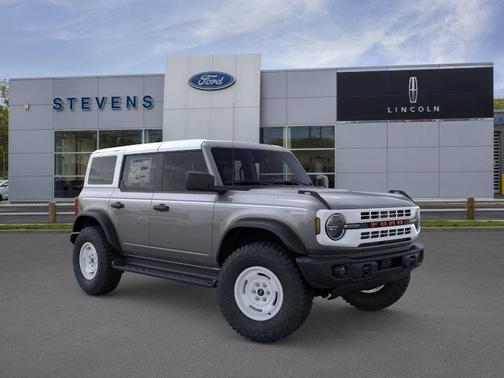 Carbonized Gray 2026 Ford Bronco Heritage Edition