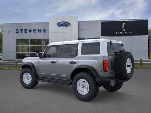 Carbonized Gray 2026 Ford Bronco Heritage Edition