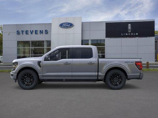 Carbonized Gray 2026 Ford F-150 XLT