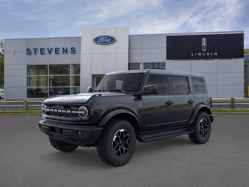 Shadow Black 2026 Ford Bronco Outer Banks