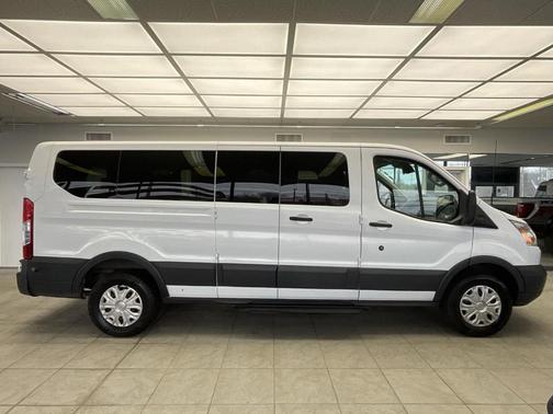 2016 Ford Transit-350 XLT