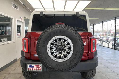 Ruby Red Metallic Tinted Clearcoat 2026 Ford Bronco Outer Banks