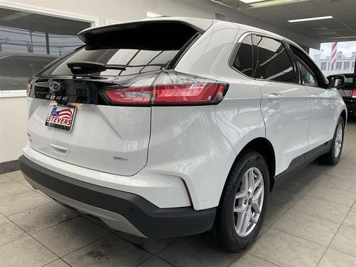 Oxford White 2023 Ford Edge SEL