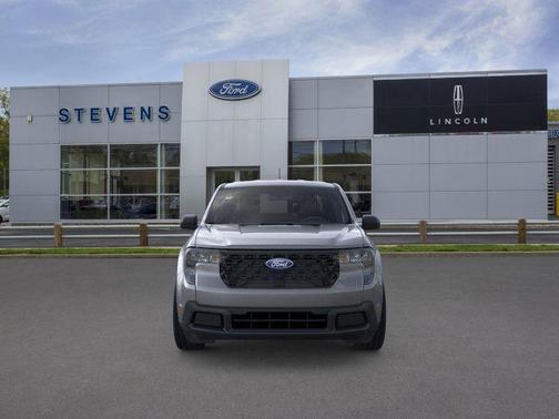Carbonized Gray Metallic 2026 Ford Maverick XLT
