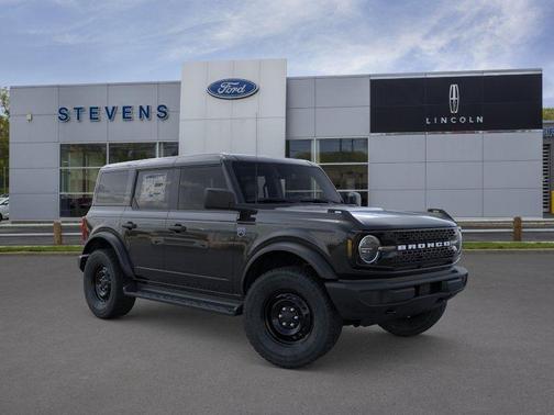 Shadow Black 2026 Ford Bronco Big Bend