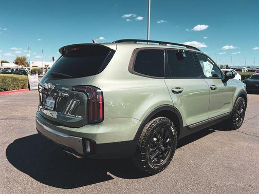 Jungle Green 2023 Kia Telluride SX X-Pro