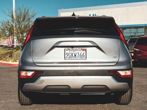 2023 Kia Niro LX