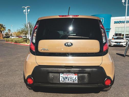 2015 Kia Soul Base