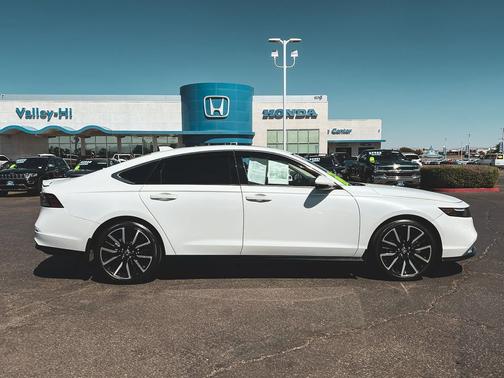 2024 Honda Accord Hybrid 