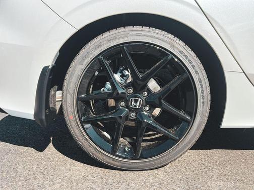 Platinum White Pearl 2026 Honda Civic Sport