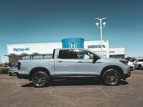 Sonic Gray Pearl 2026 Honda Ridgeline Sport