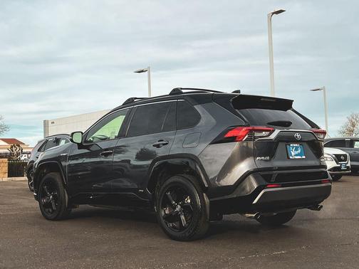 2019 Toyota RAV4 Hybrid XSE